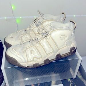 I am selling these air nike shoes. Size 11, and the color Tan. Wore twice.